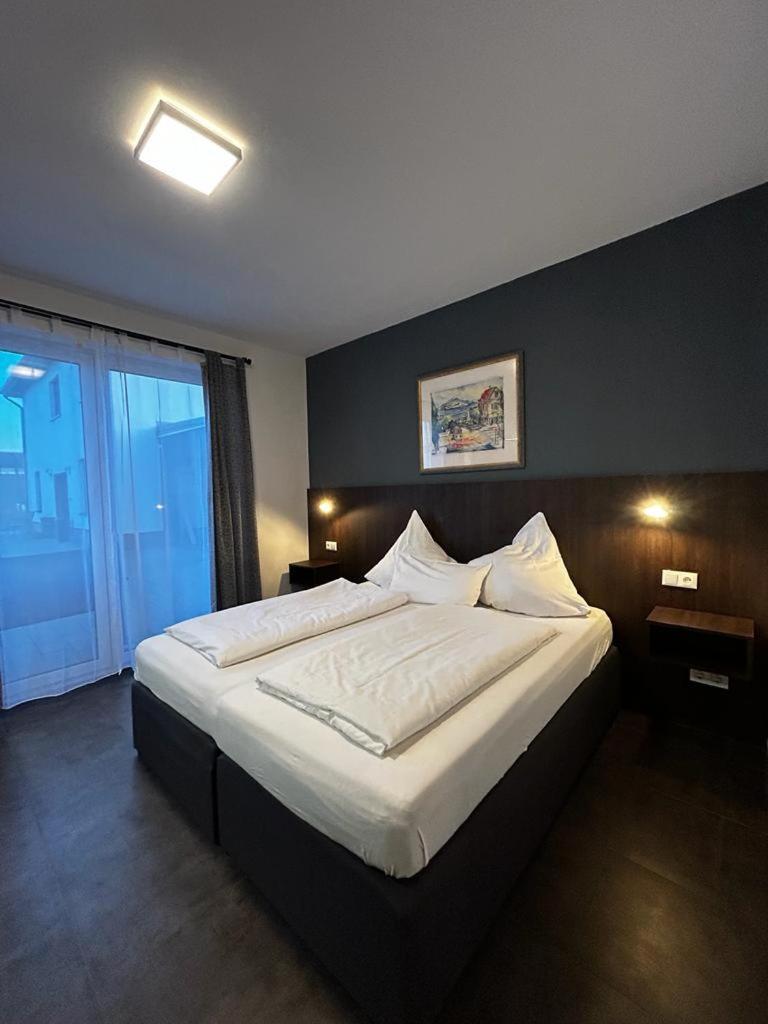 Hotel Restaurant Ayhan โบร์กดอร์ฟ ภายนอก รูปภาพ